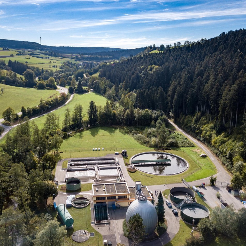 Blick aus der Vogelperspektive auf die Kläranlage in Glatten